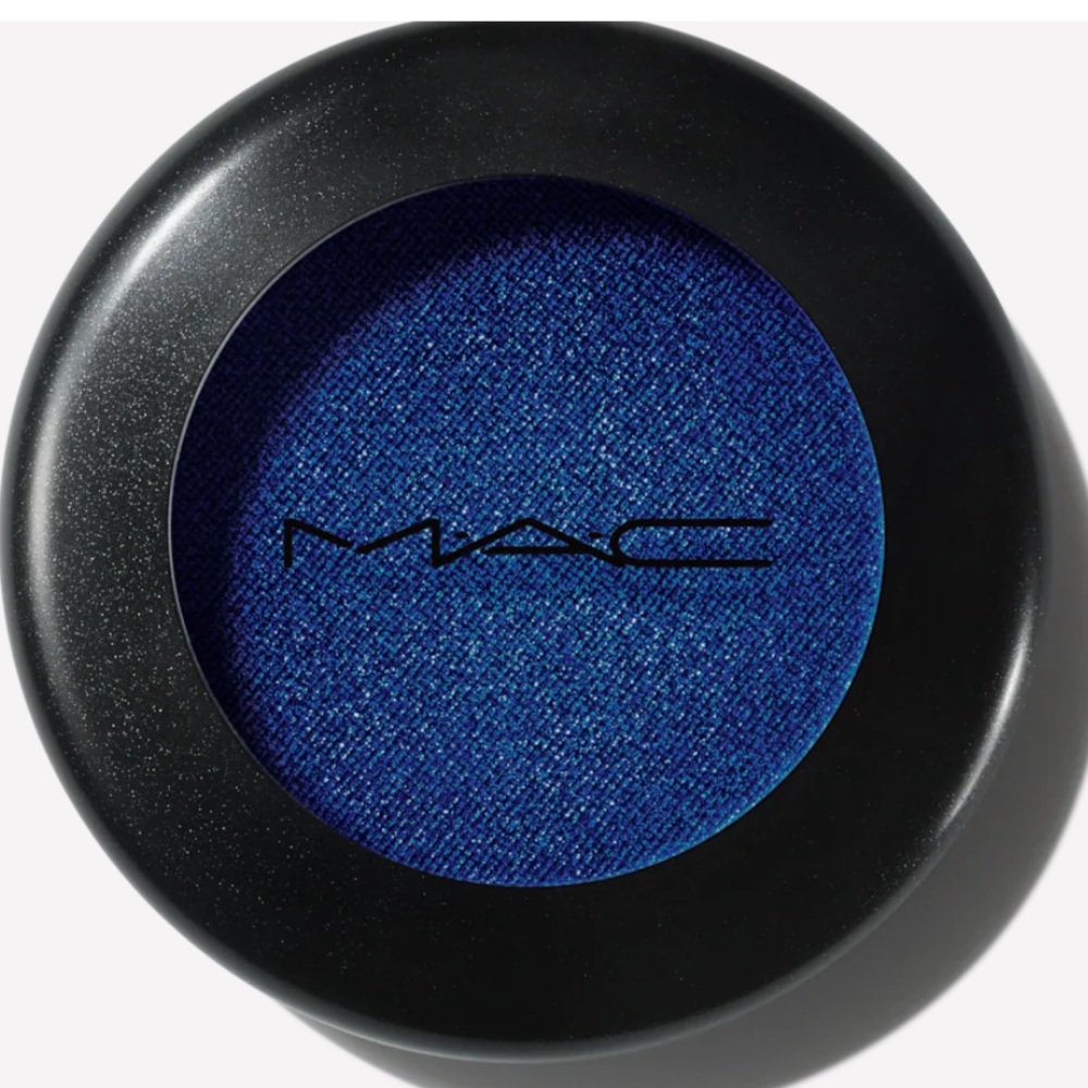 ** 1 LEFT** ๐๐ IN THE SHADOWS FROST a MAC EYE SHADOW. RETAIL $25. **NEW. - Picture 9 of 10